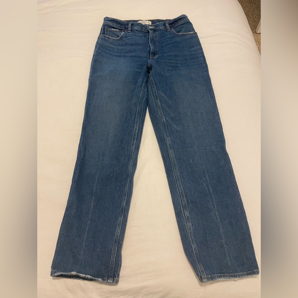Abercrombie ultra high rise 90s straight jean